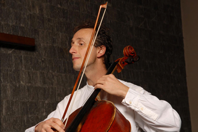 Philippe Dupuis au violoncelle